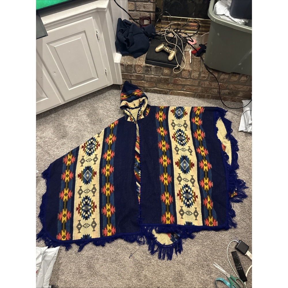 NEW ELITEX Southwest Aztec Printed Soft Poncho Wrap Fringe Sweater NEW W TAGS